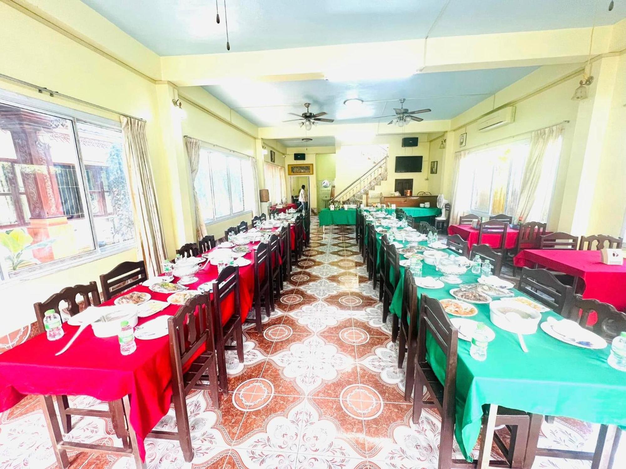 Khampaseuth Hotel Vang Vieng Eksteriør billede
