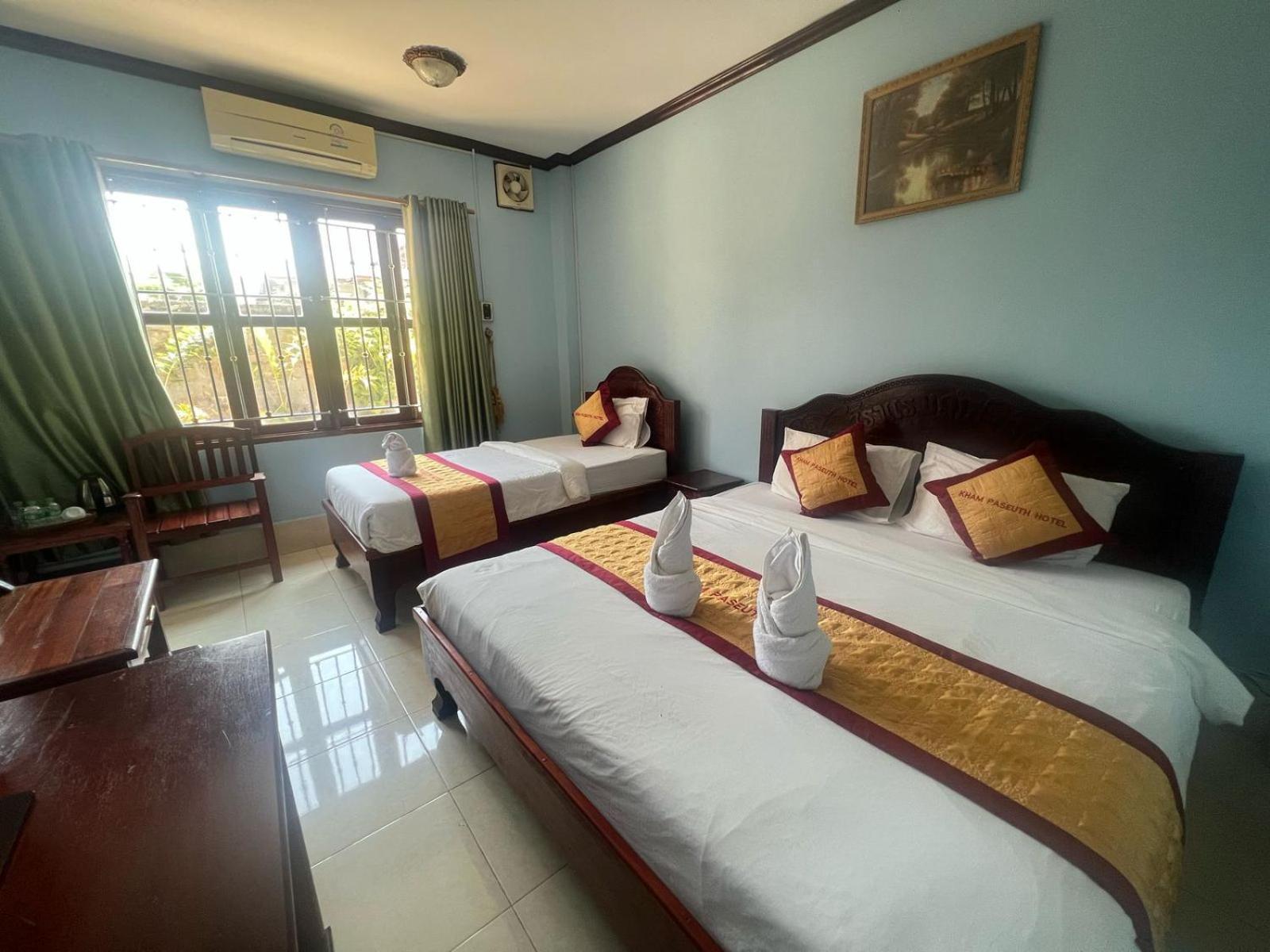 Khampaseuth Hotel Vang Vieng Eksteriør billede