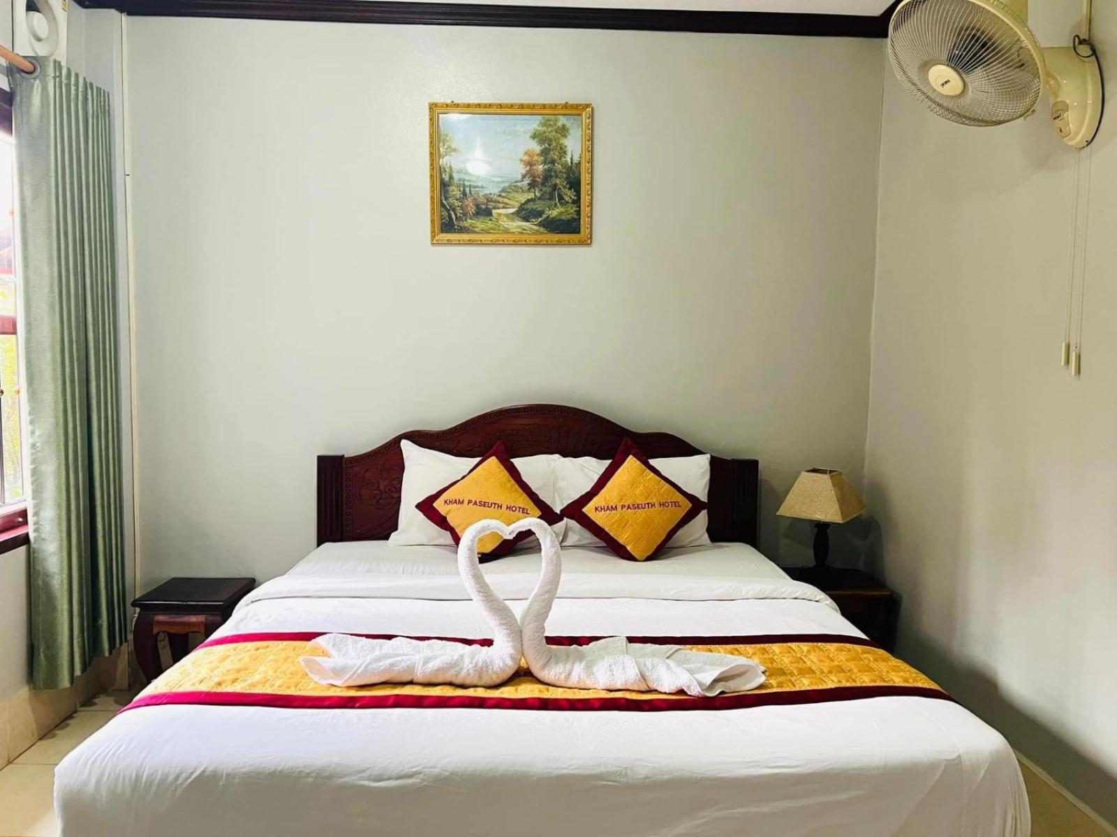Khampaseuth Hotel Vang Vieng Eksteriør billede